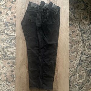 3 pairs of Levi's Skinny Jeans Black